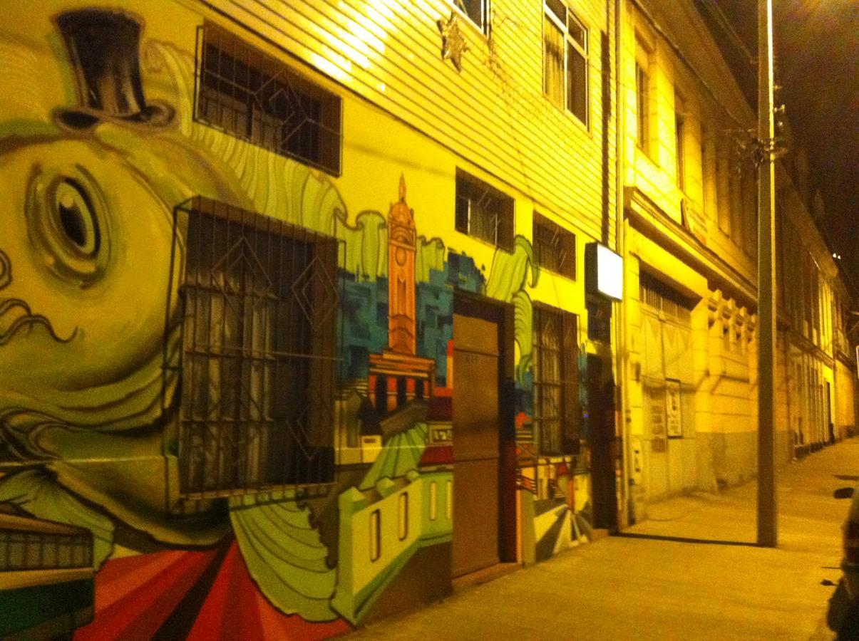 Hostal Tricontinental Valparaiso Exterior photo